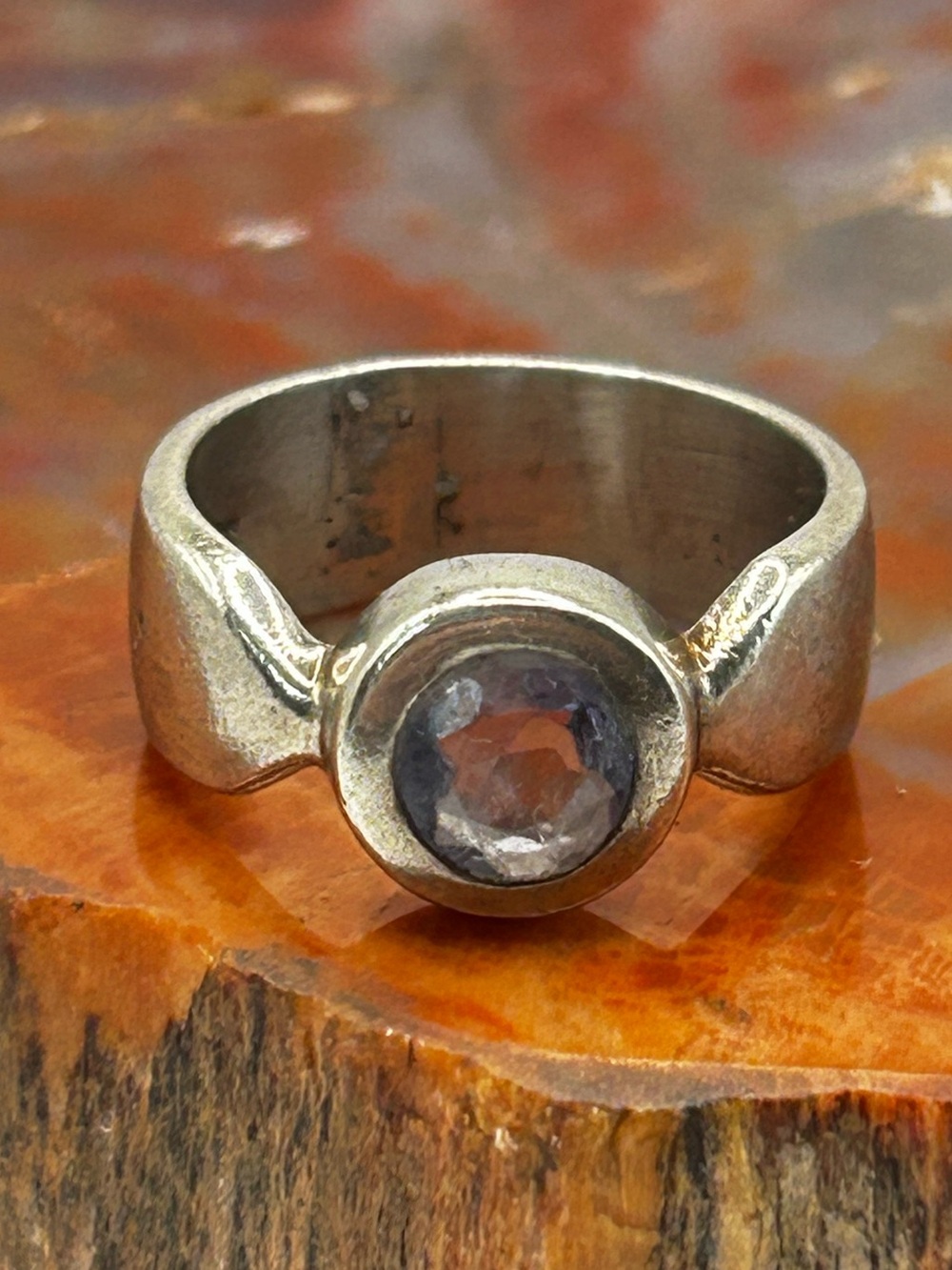 Minimalist Sterling Silver Round Amethyst Ring - Size 7.5